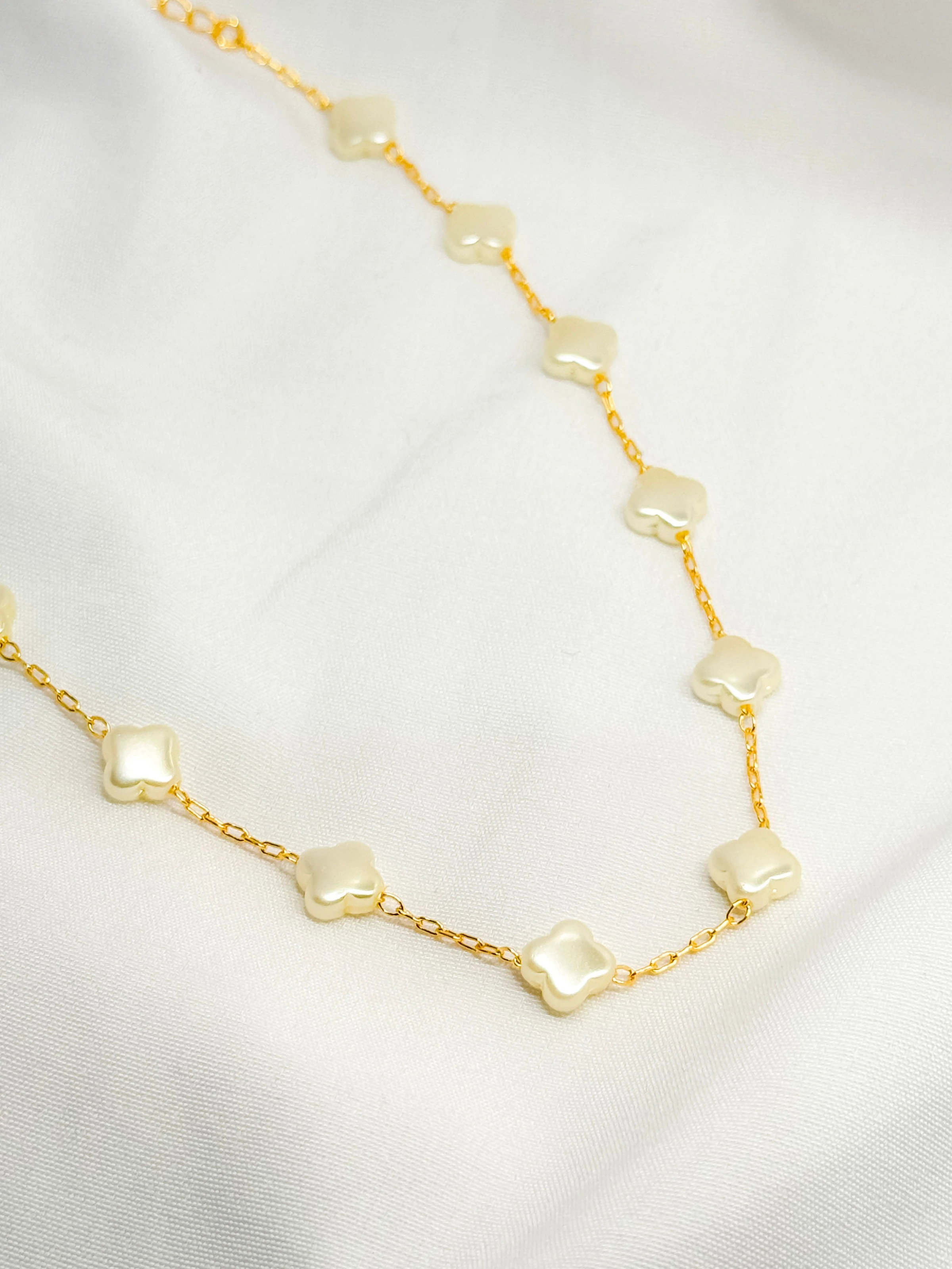 Colar Choker Trevo Pérola - 1