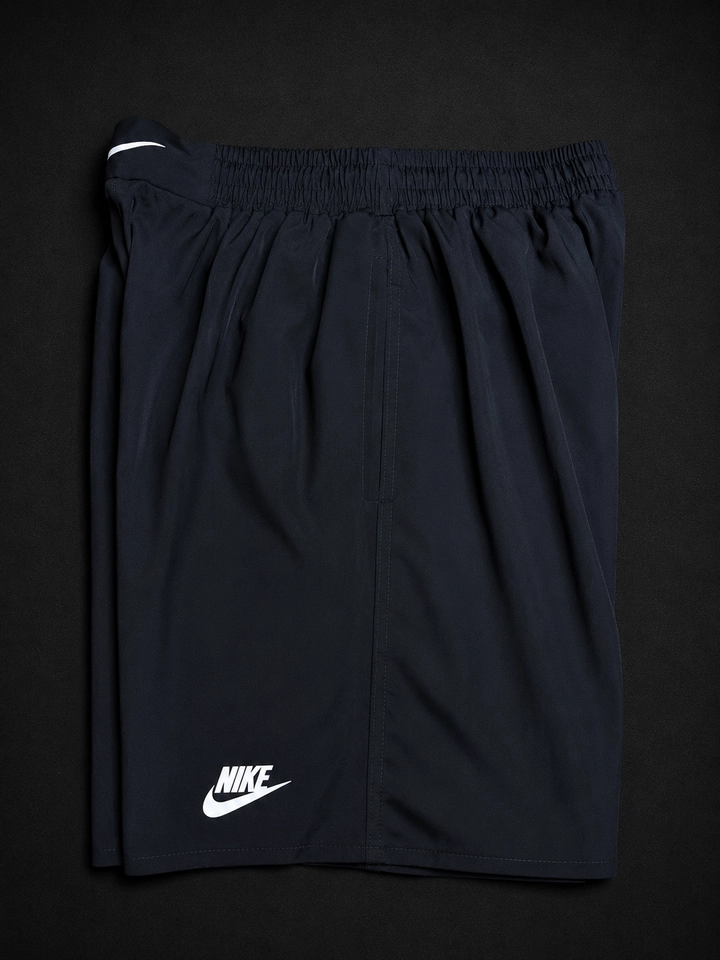 SHORT ELASTANO NIKE PRETA REFLETIVA