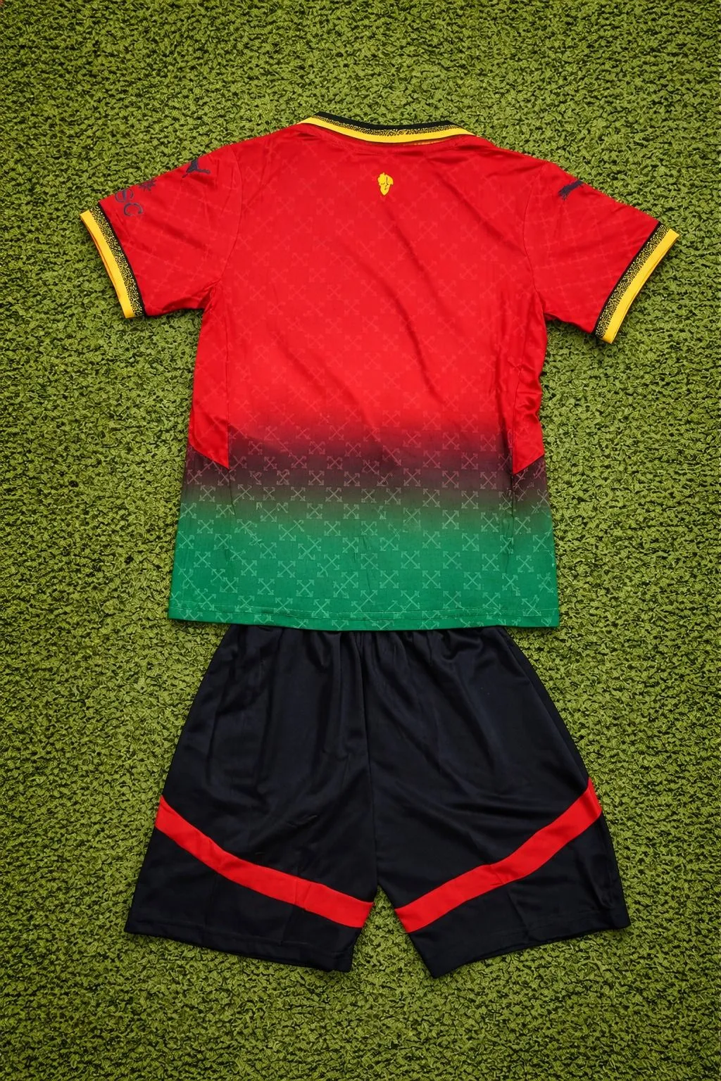 Conjunto Infantil AC Milan Vermelho Edição Especial - 2