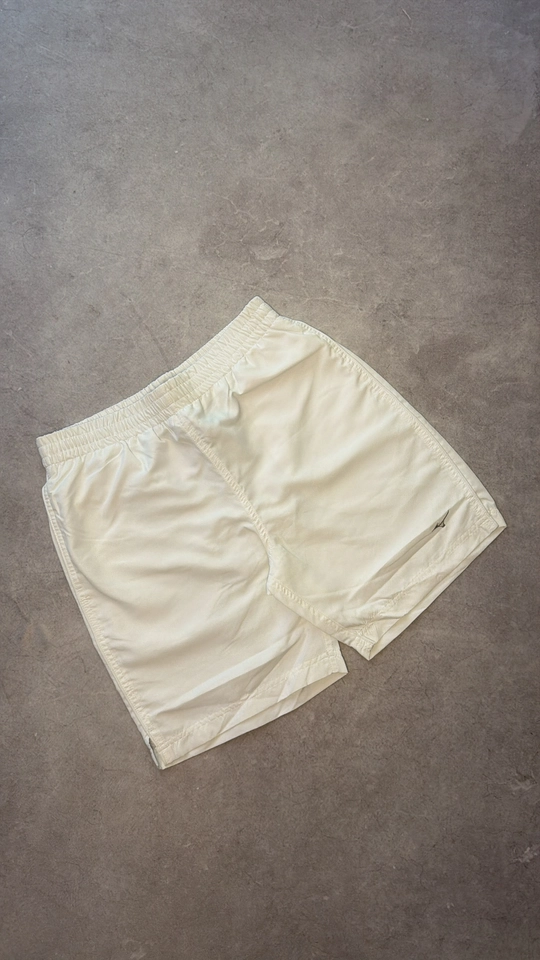 Bermuda Mizuno branca  - 3
