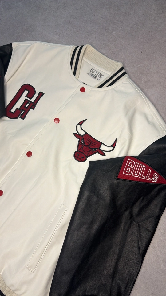 Jaqueta college Boxer Bulls  - 2