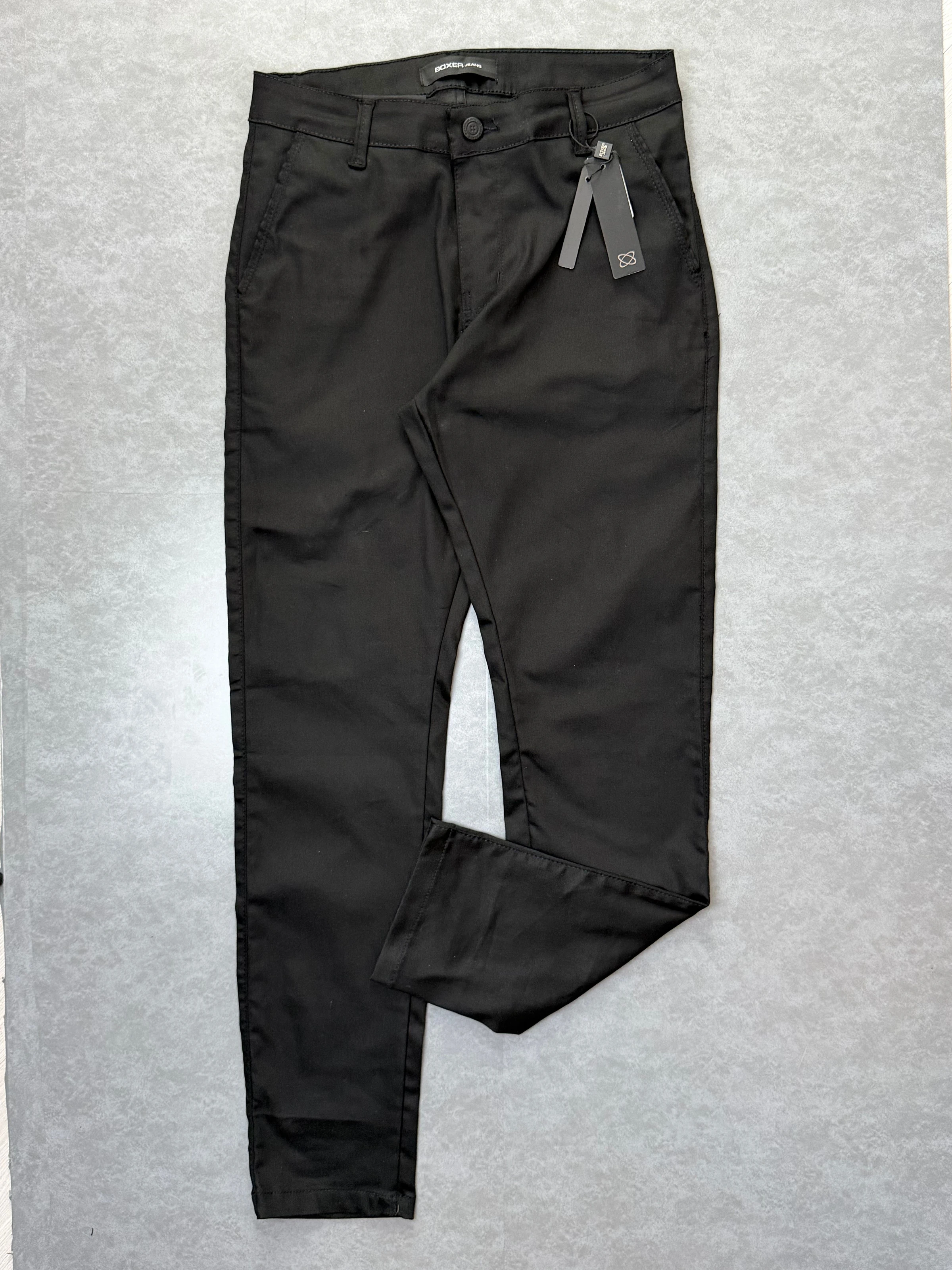 Calça slim preta  - 1