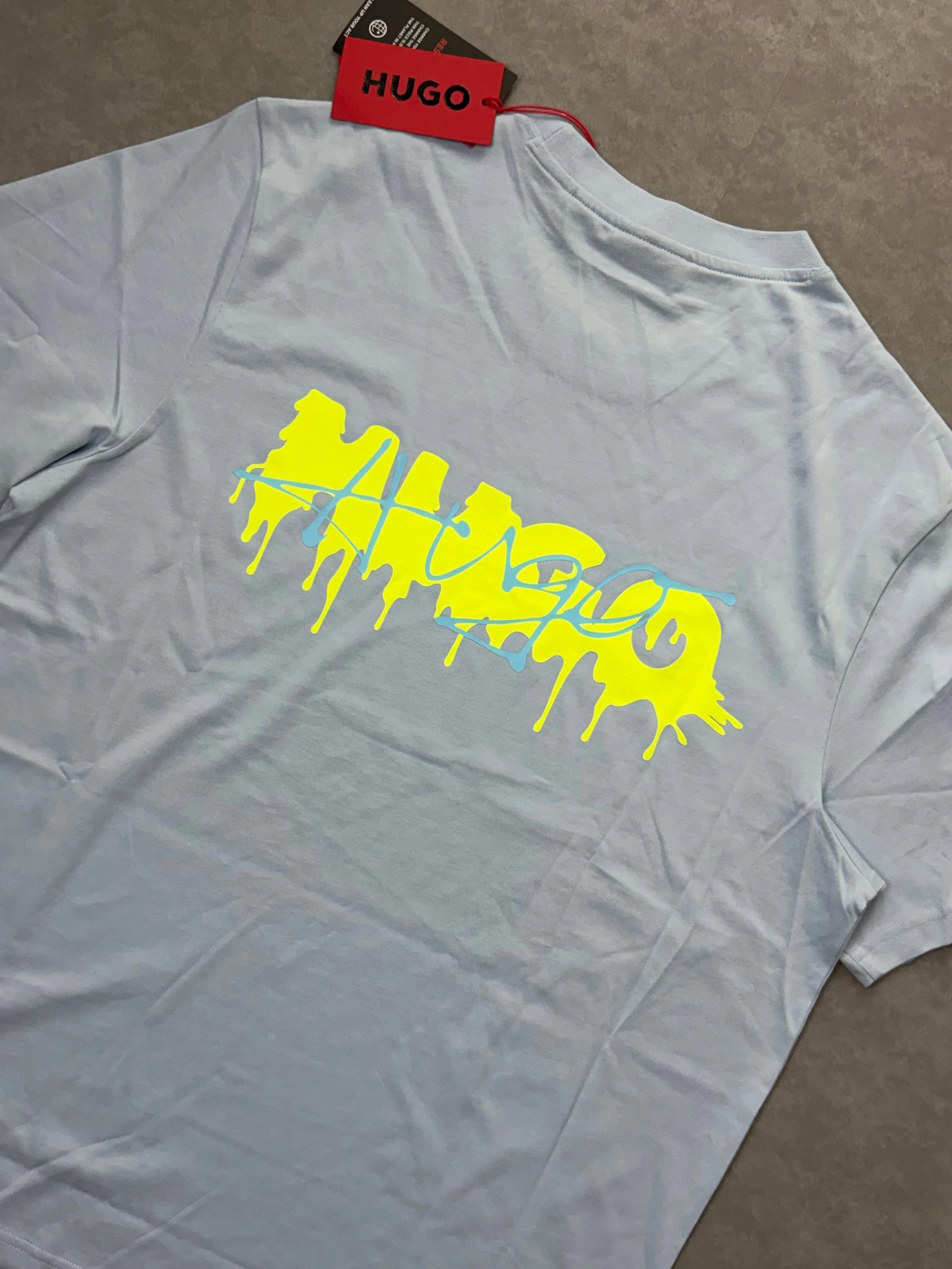 Camiseta hugo melted  - 4