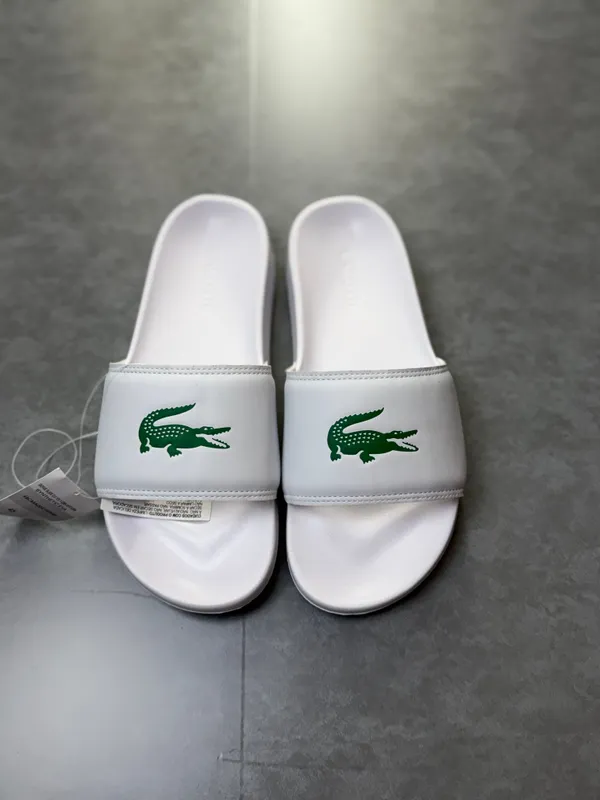 Chinelo slide Lacoste 