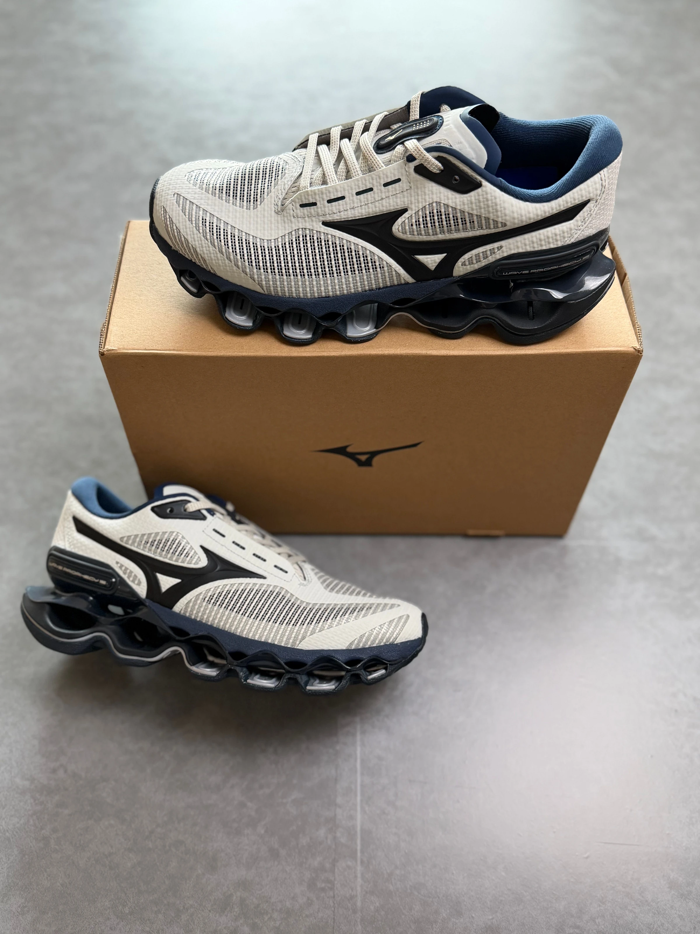 Mizuno prophecy 15 offwhite/marinho - 1