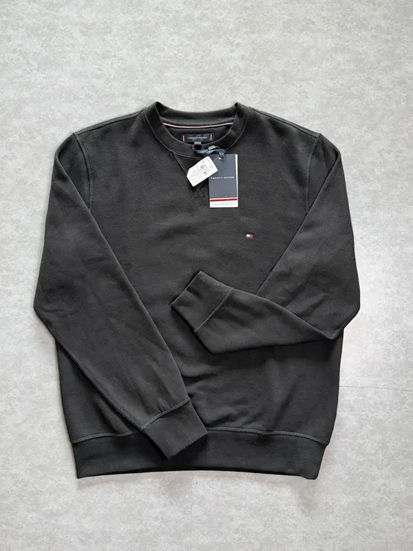 Moletom Tommy Hilfiger preto 