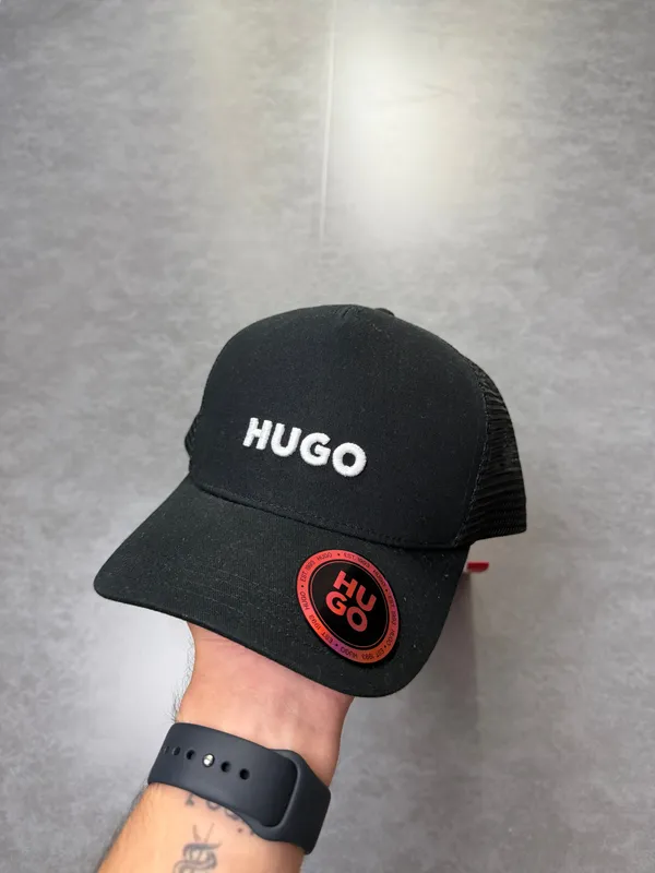 Boné Hugo trucker 