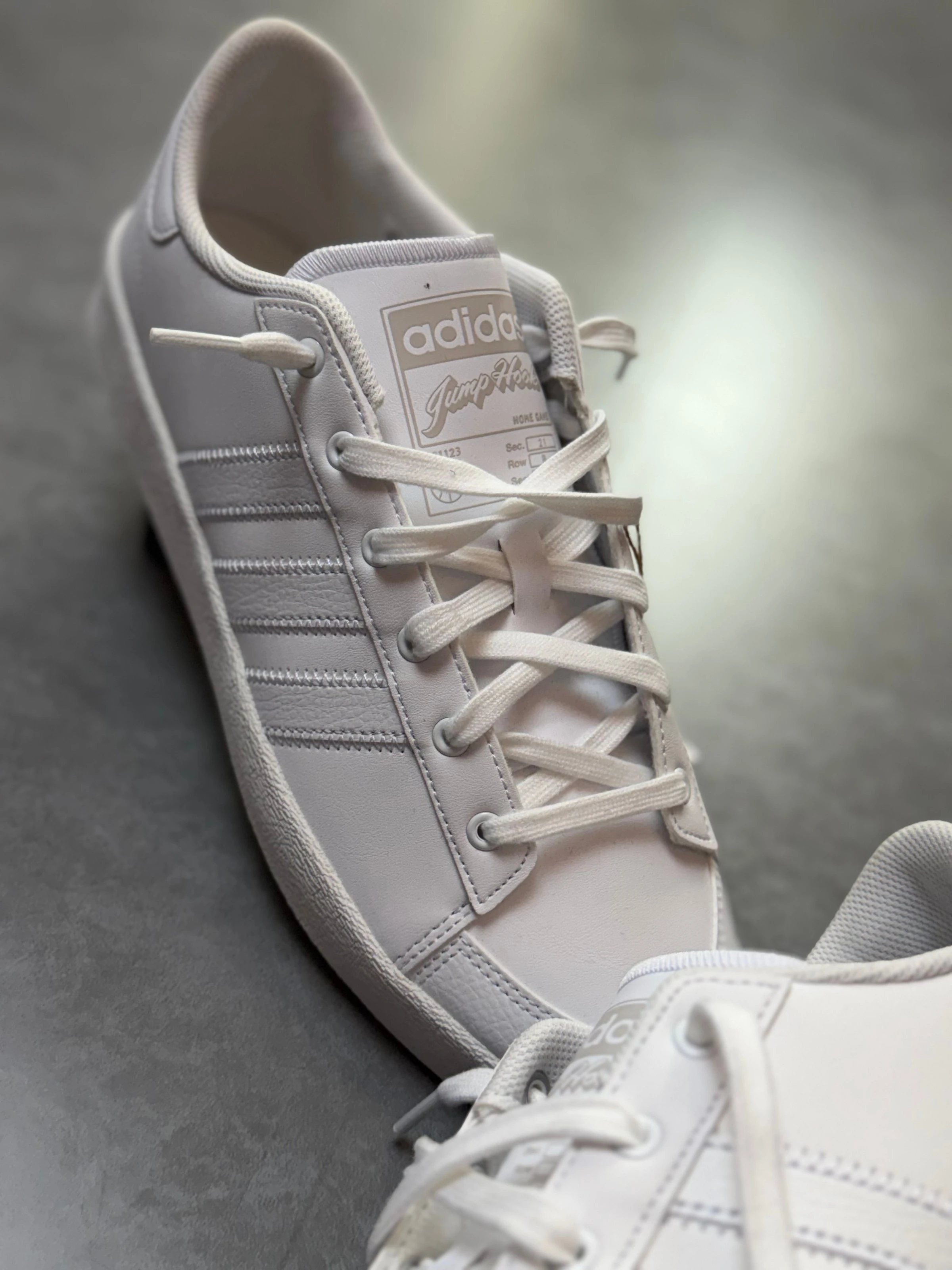 Tênis adidas “jump hook”  - 2