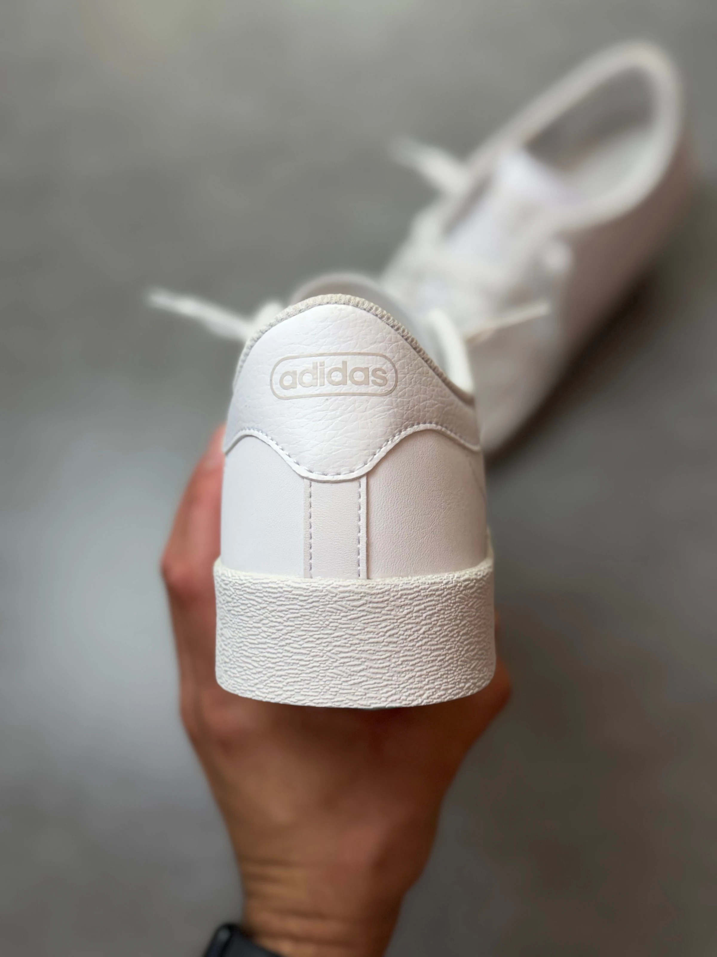 Tênis adidas “jump hook”  - 7