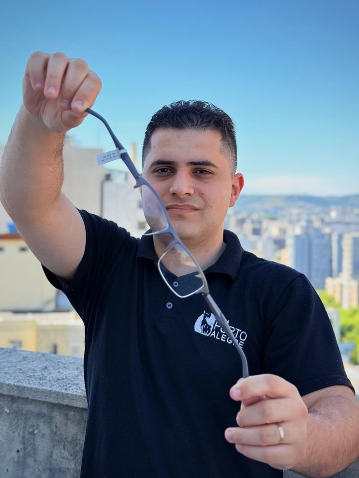Armação Regent 180º – Conforto e Tecnologia de flexibilidade - imagem 1