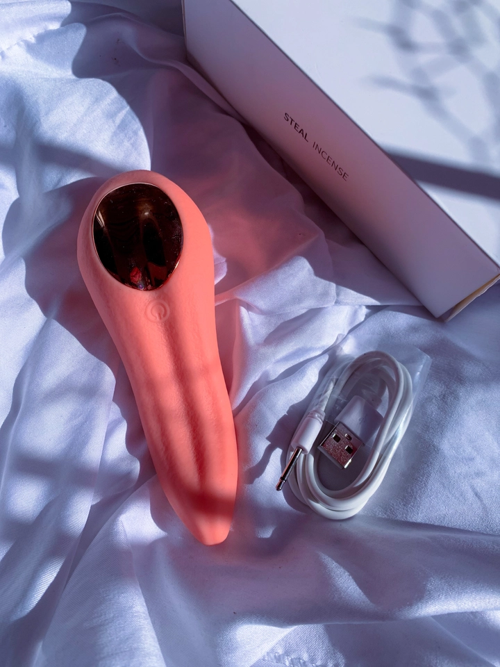 Vibrador lingua Medusa REALÍSTICA 10 MODOS - USB - 3