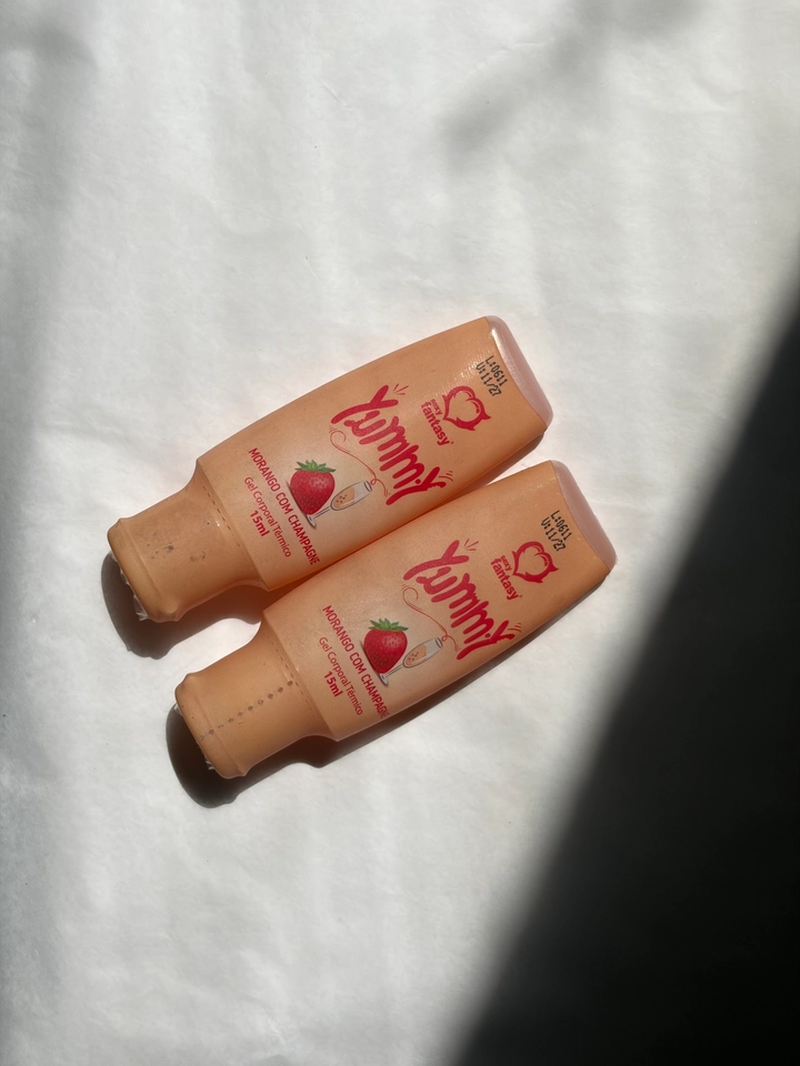 Calda que aquece Morango comchampanhe Beijável 15Ml - 2