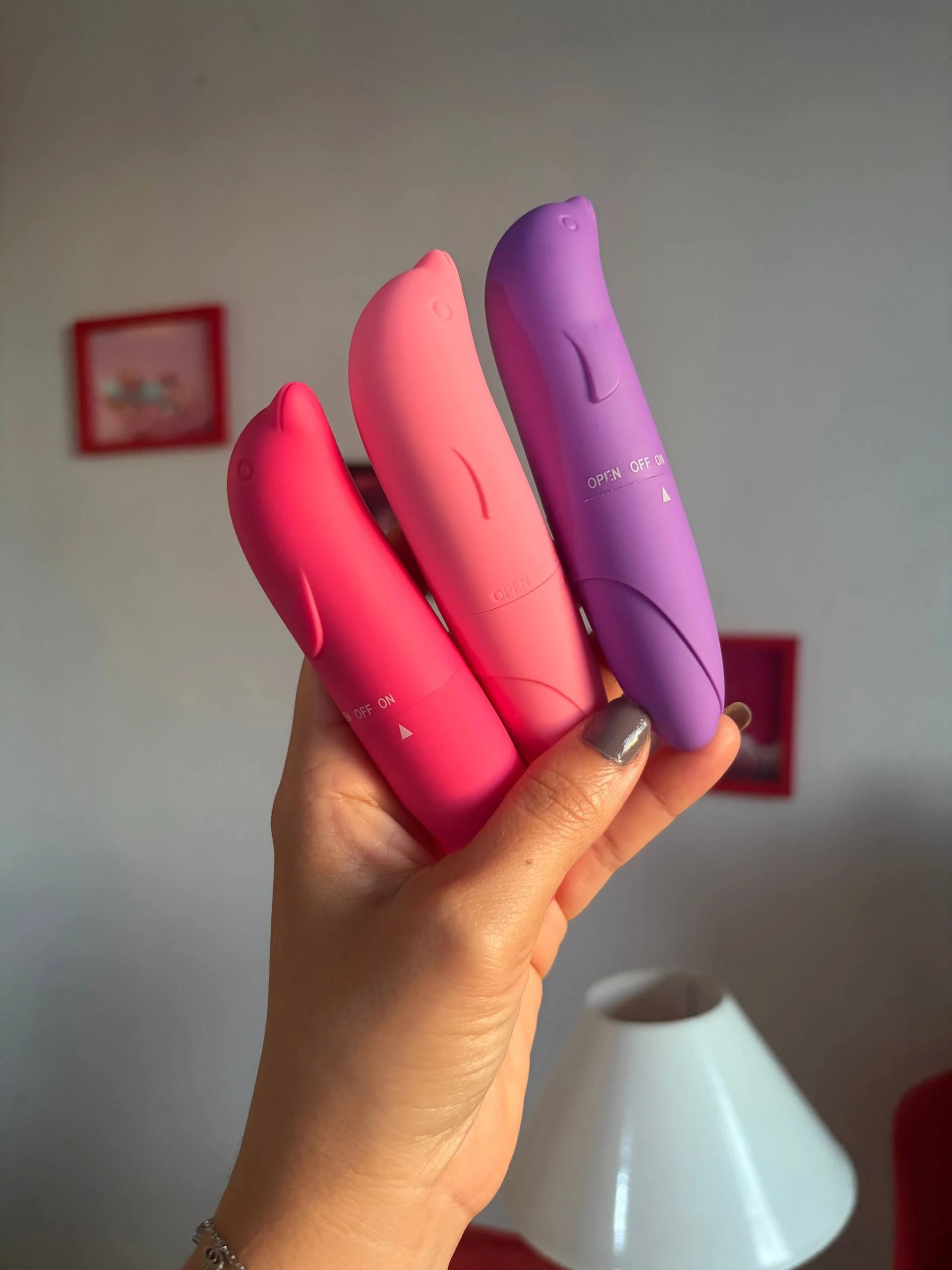 VIBRADOR AVELUDADO GOLFINHO - 1