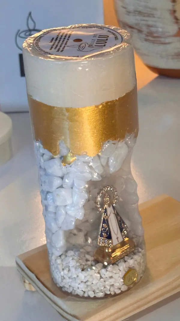 GRUTA NATURAL COM DOURADO - imagem 5