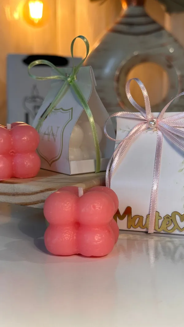 VELA BUBBLE NA CAIXINHA PERSONALIZADA - imagem 3