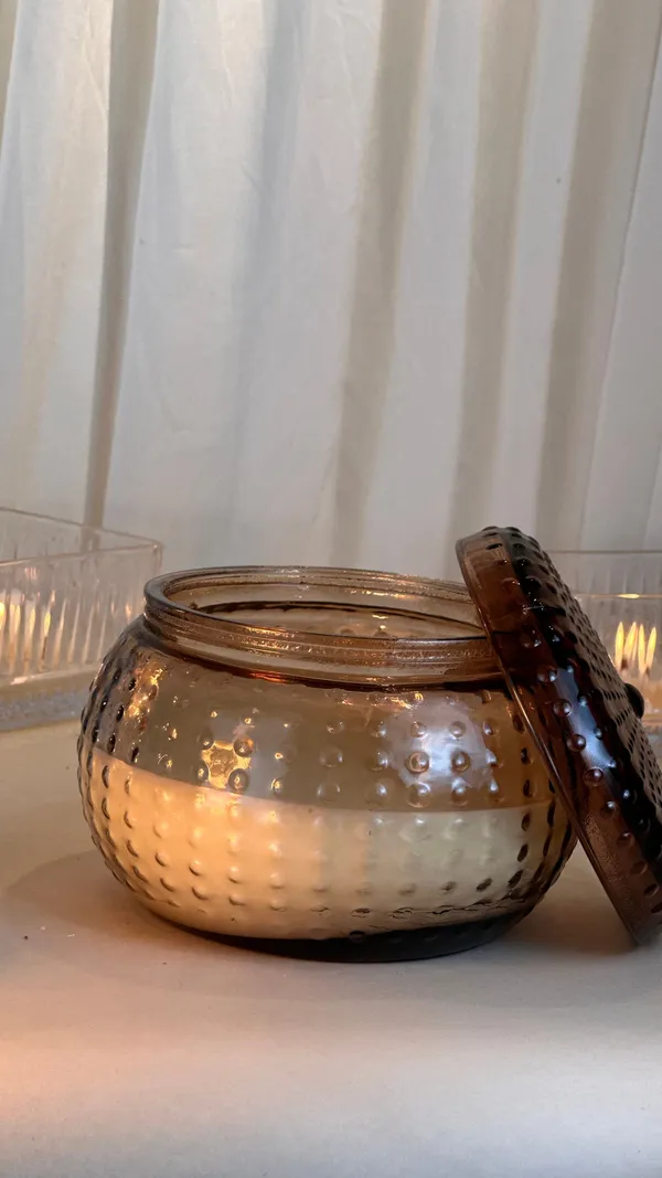VELA AROMÁTICA ÂMBAR  - imagem 1