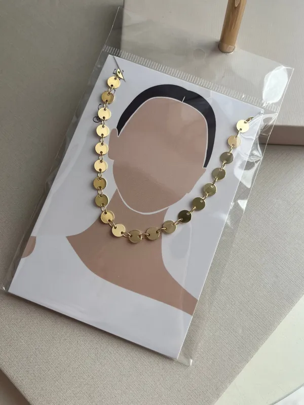 Choker Aura