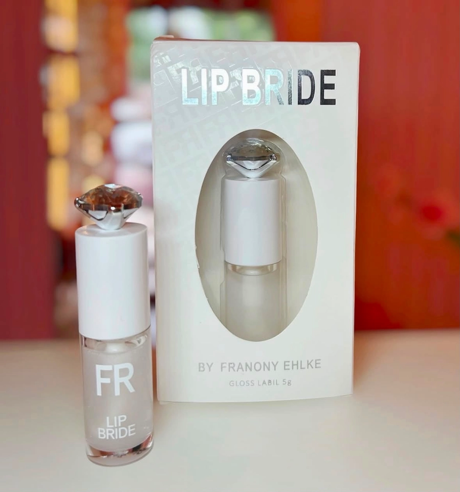 Lip Bride By Francine