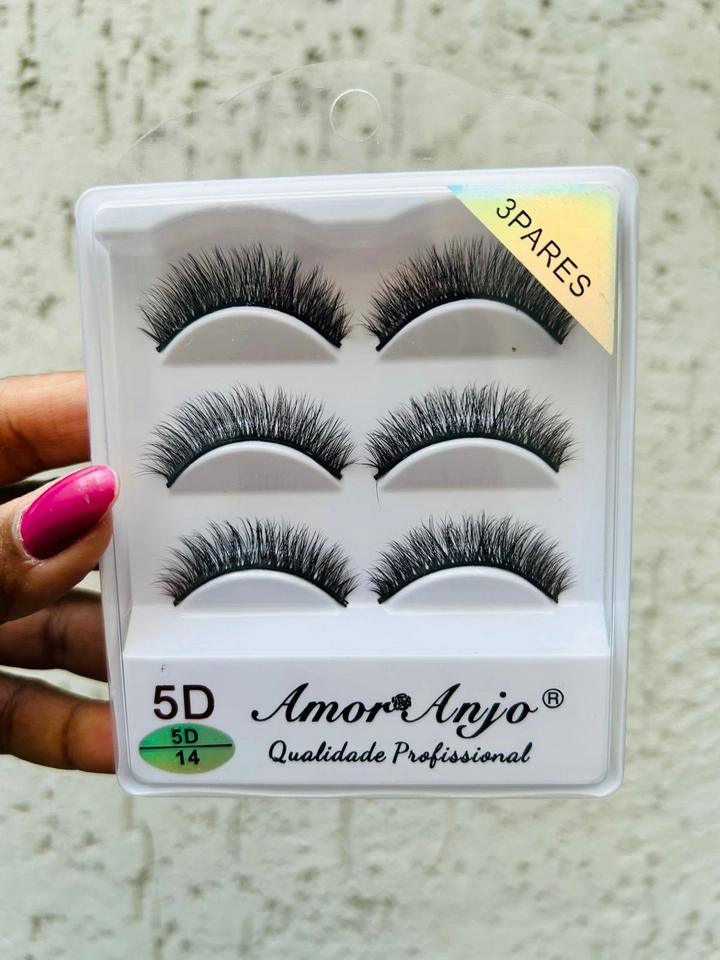 Cilios postiços (3 pares)