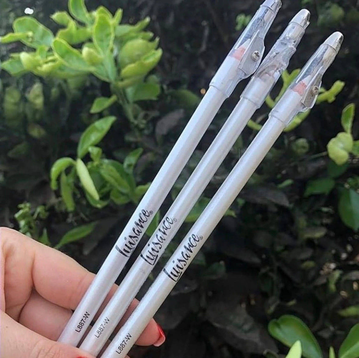 Lapis Para Olho Com Apontador Branco  - 1