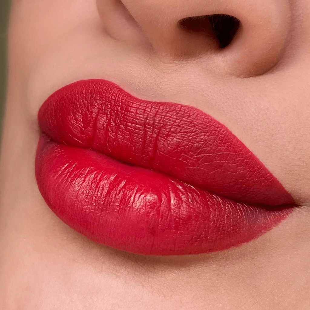 Lip Tint Love Me Mahav Cor Maçã do amor - 2