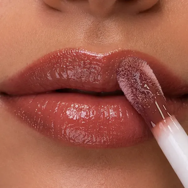 Gloss labial cor Latte - Nina makeup  - imagem 2