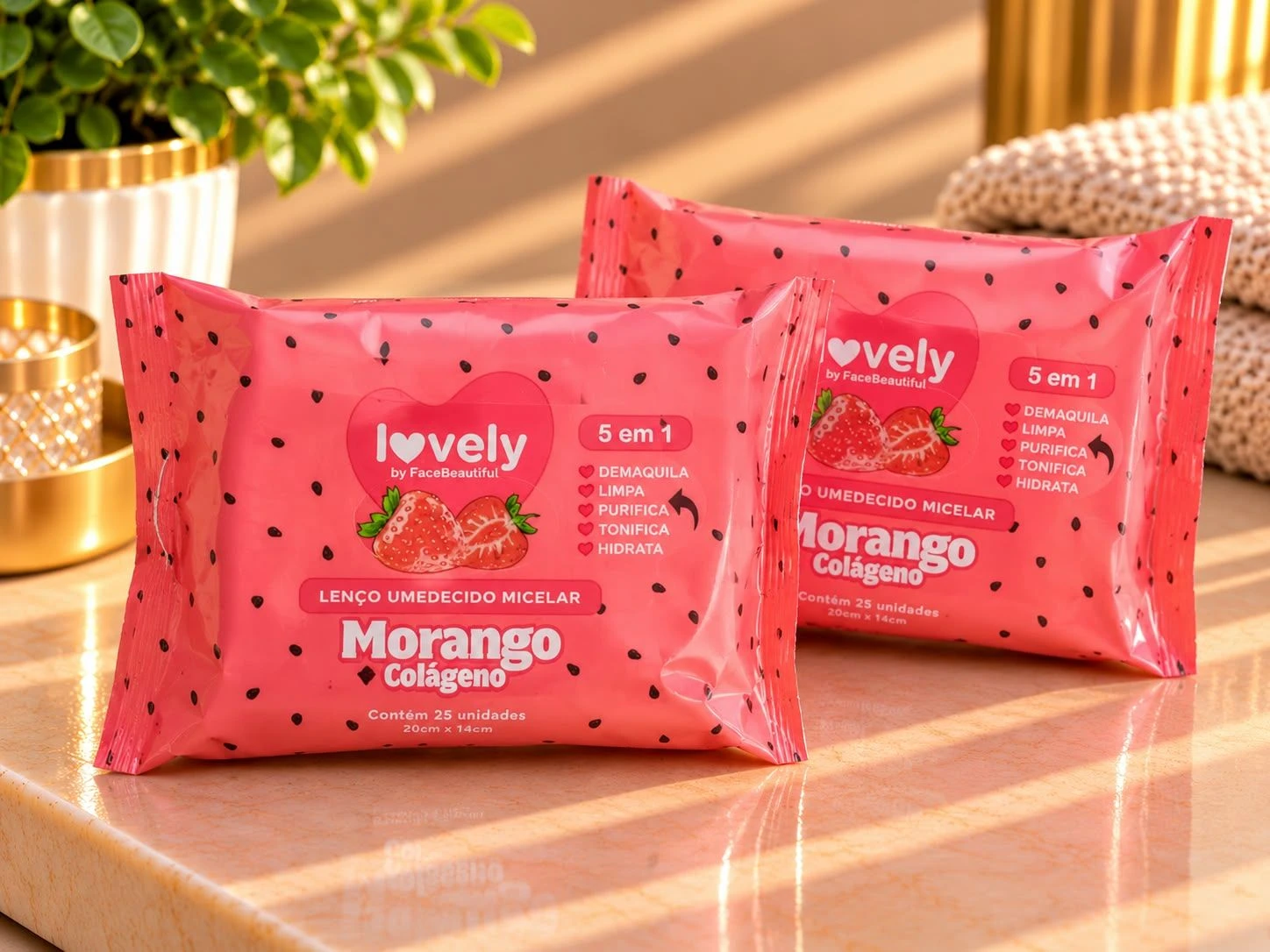 Lenço Micelar Lovely Morango e Colágeno 24 unidades - 1