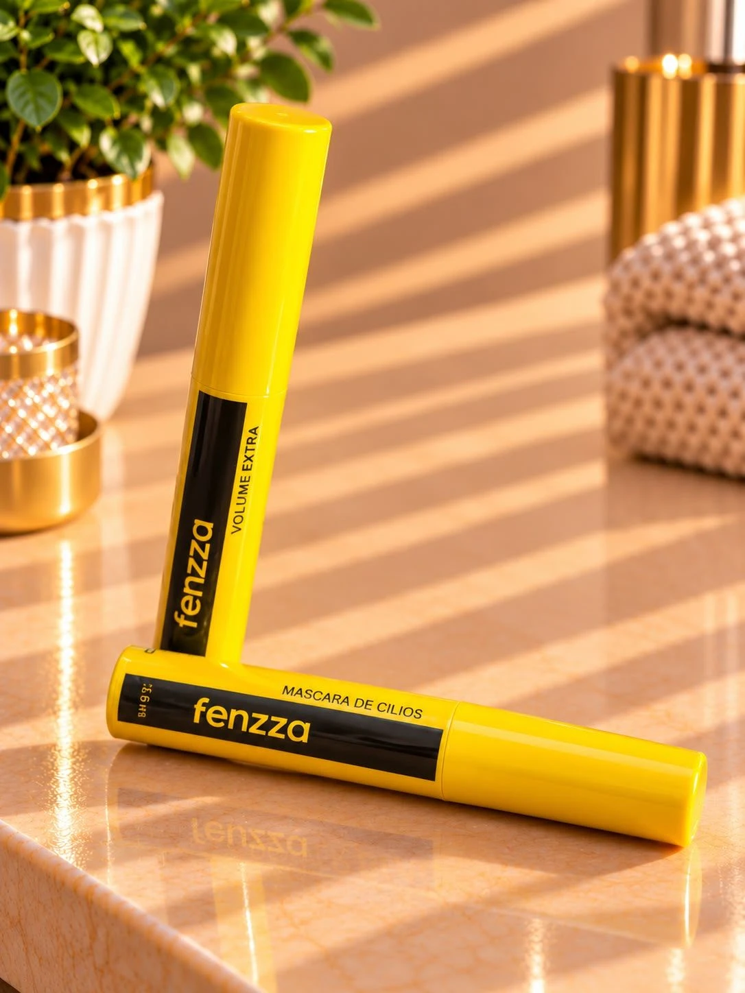 Máscara de Cílios Volume Extra Fenzza 8g - 1