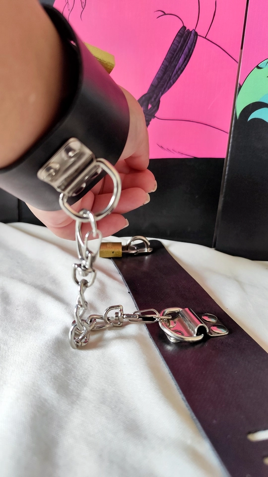 Algema/Bracelete com cadeado - 2