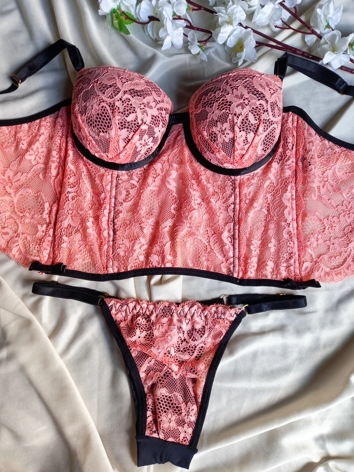 Corset Luxo (P/M) - com bojo e barbatanas - 7