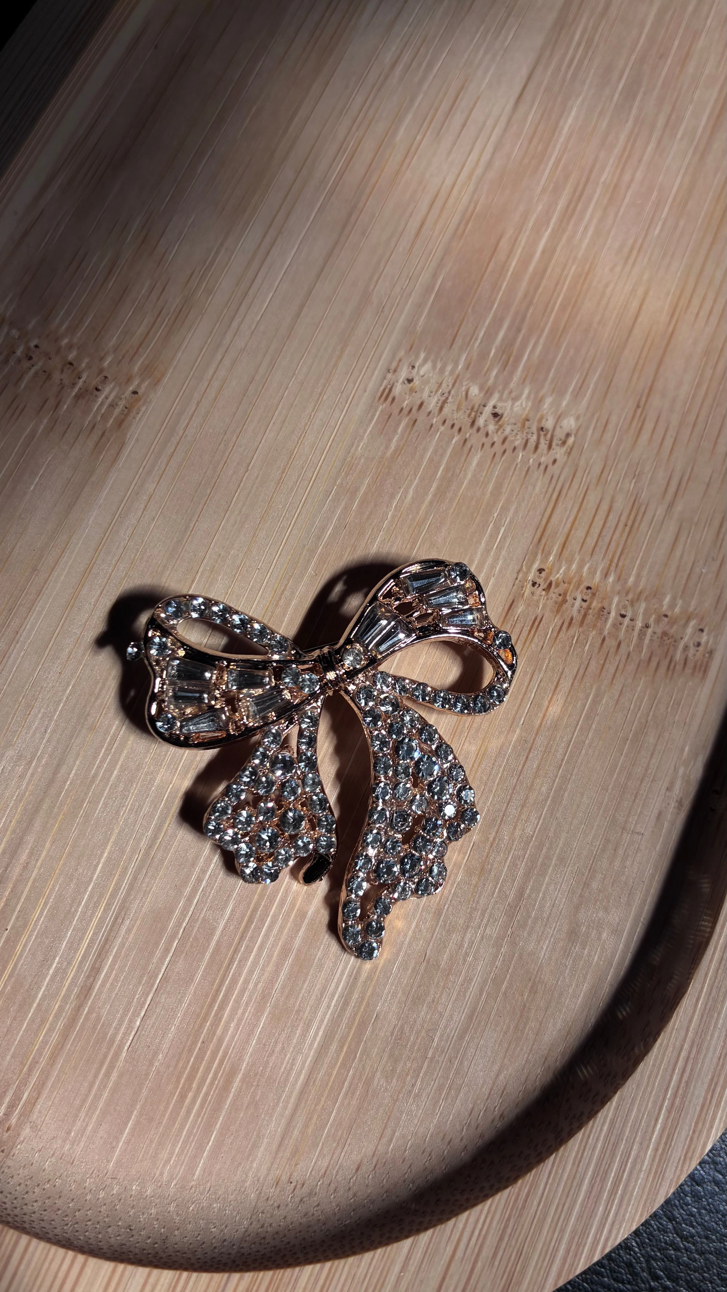 Broche de laço  - 1
