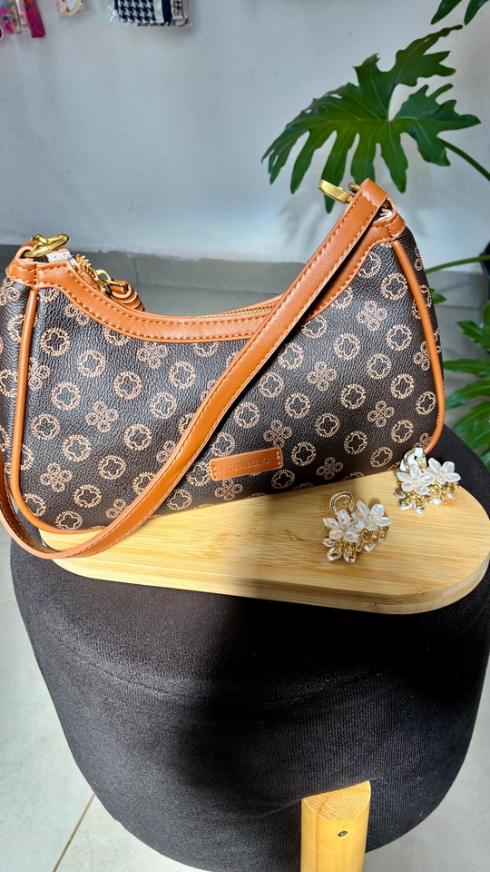 Bolsa Hobo - canoa  - 4