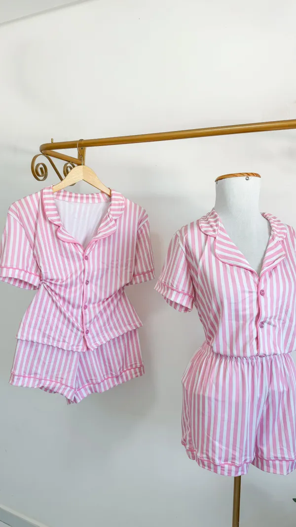 Pijama Girlhood | Listrado Rosa - imagem 1