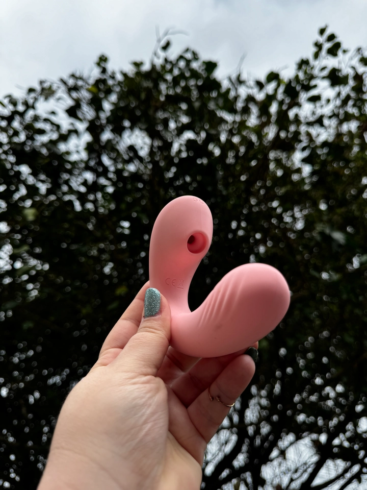 Vibrador Casal com sugador Rosa Claro - 2
