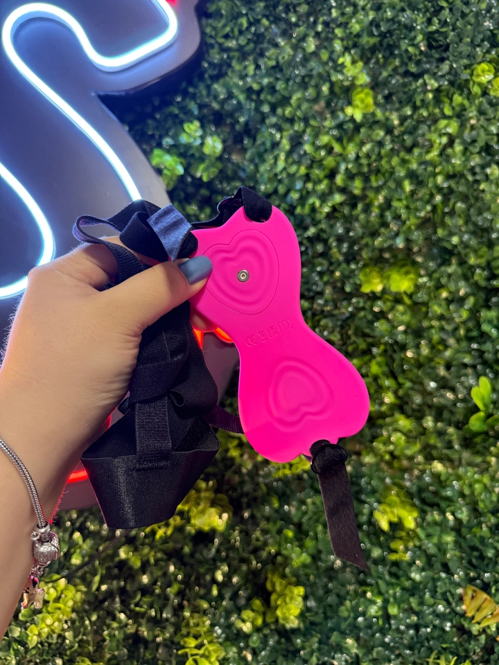 Vibrador De calcinha borboleta App e Controle  - 6