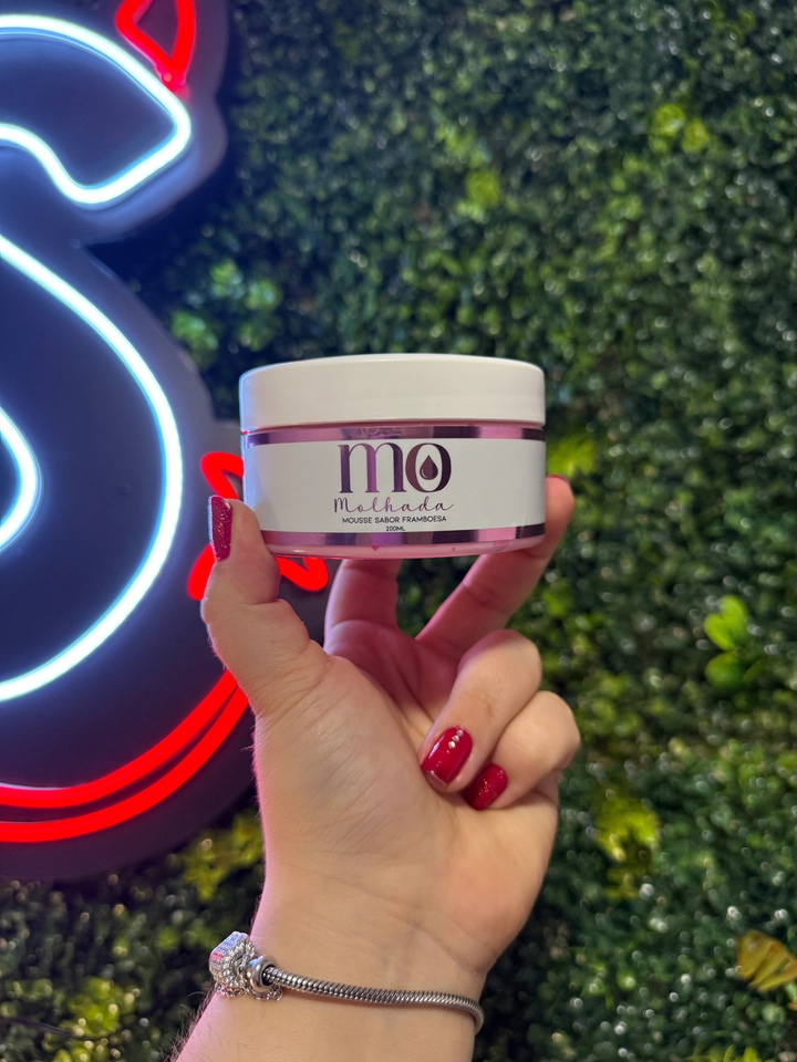 MOUSSE HIDRATANTE PARA A REGIÃO ÍNTIMA E CORPORAL LINHA MO MOLHADA 200ML  - imagem 1