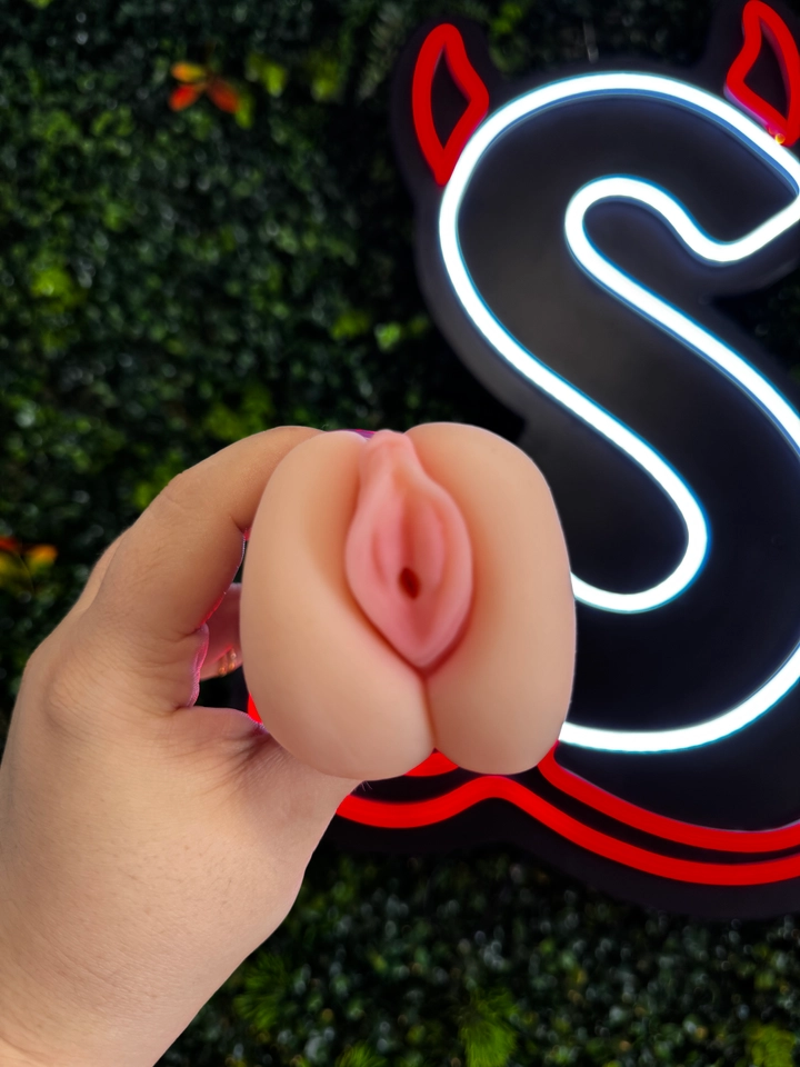 Masturbador masculino com vibrador - 1