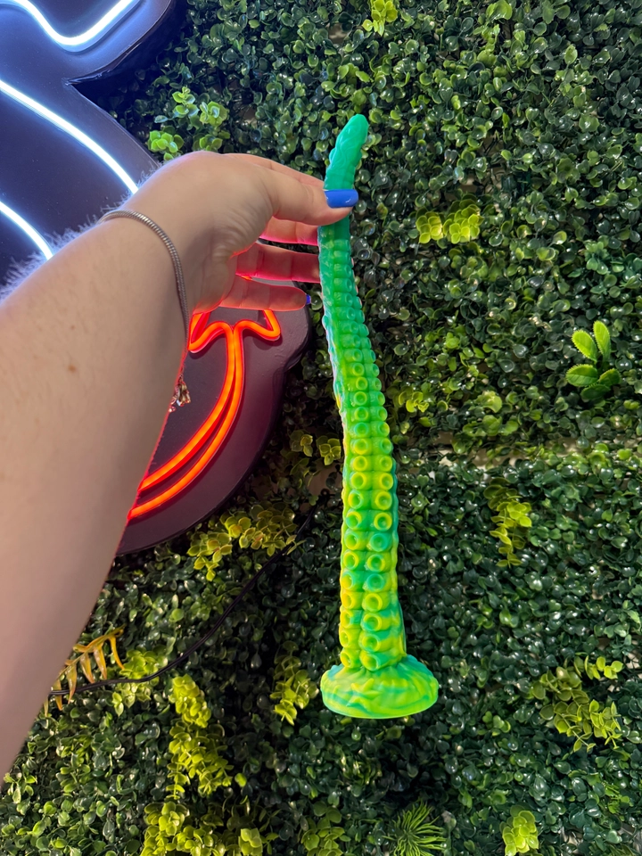 Prótese Tentáculo Macia 34cm com ventosa Verde - imagem 1