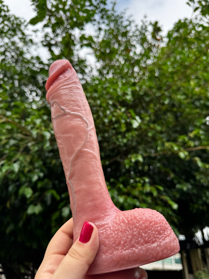 Penis vibrador que Esquenta Tigrao 24cm - imagem 1