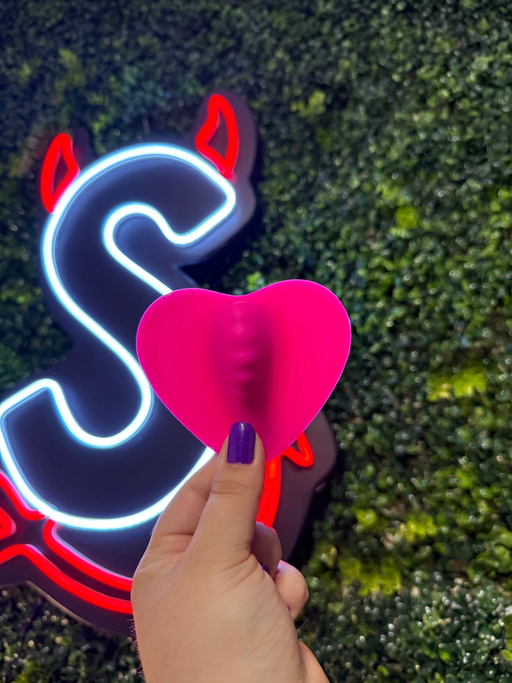 VIBRADOR DE CALCINHA VIA APP COM 09 MODOS DE VIBRAÇÃO - 2