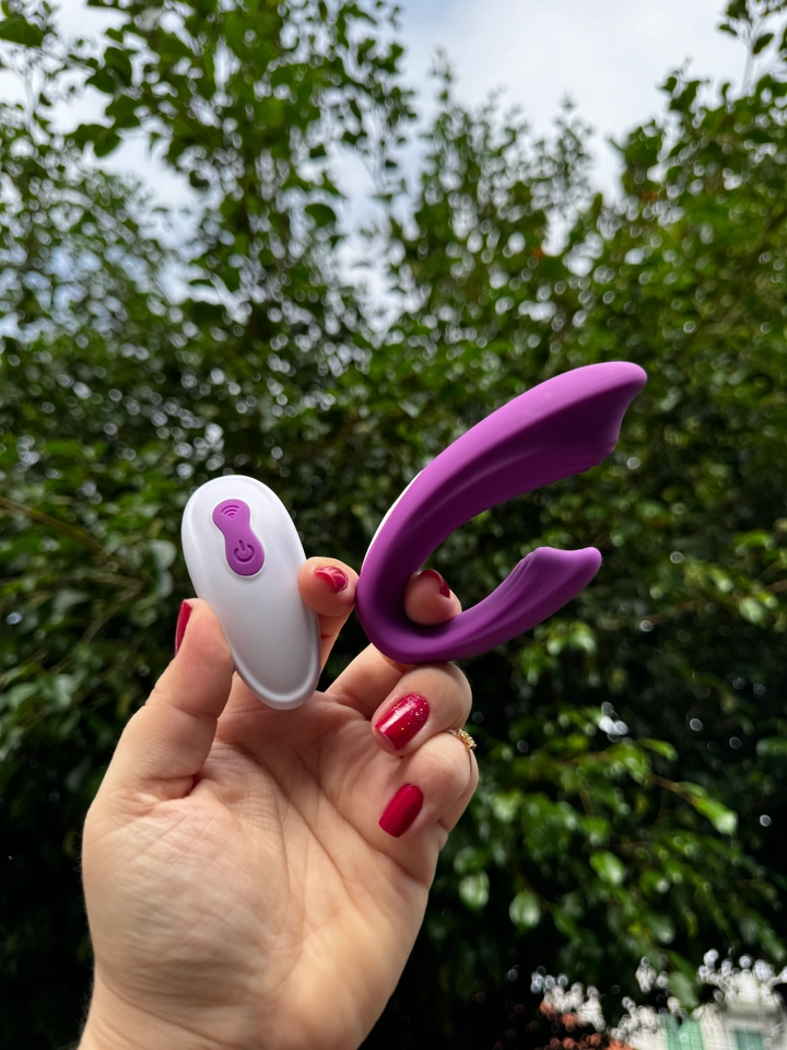 Vibrador casal Enjoy Recarregavel c/ Controle Recarregavel - 1