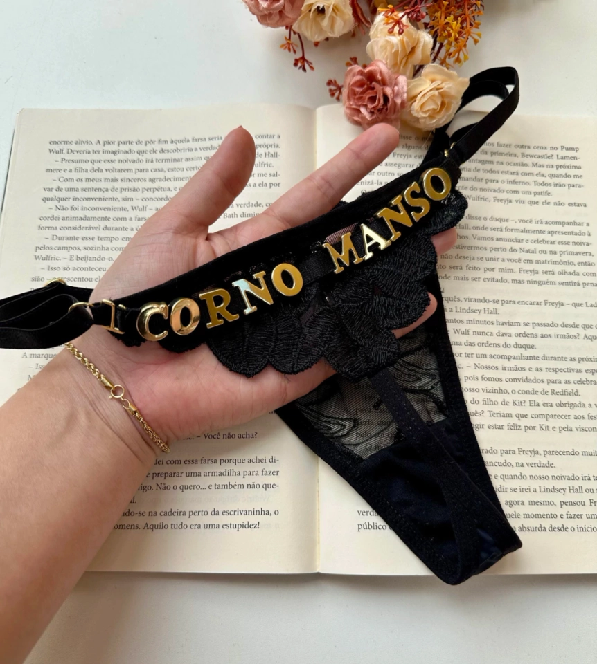 Calcinha pétala Preta personalizada - 1
