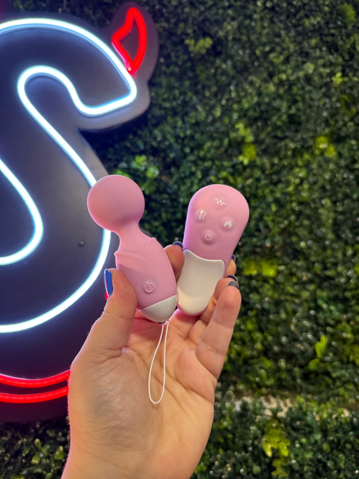 VIBRADOR CLITÓRIS 2 CABEÇAS ESTÍMULOS Mini varinha  com aquecimento - imagem 1