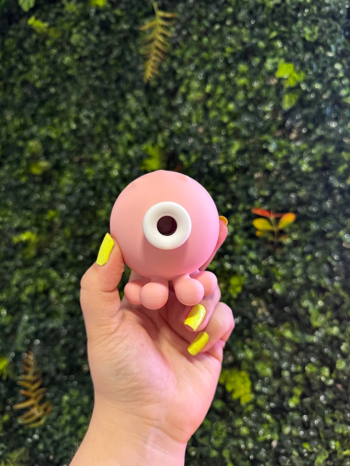 POLVO MASSAGEADOR DE CLITÓRIS COM PULSAÇÃO RECARREGÁVEL  - 1