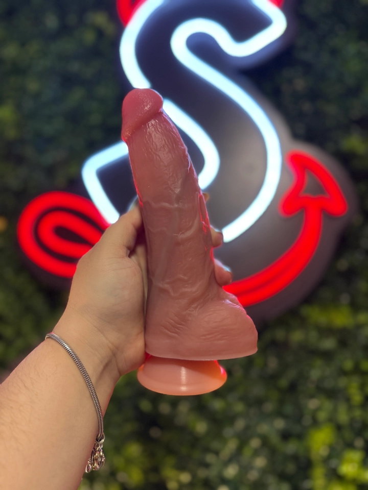 Pênis Super Realístico em Silicone Líquido - 20,0x4,8  - 5