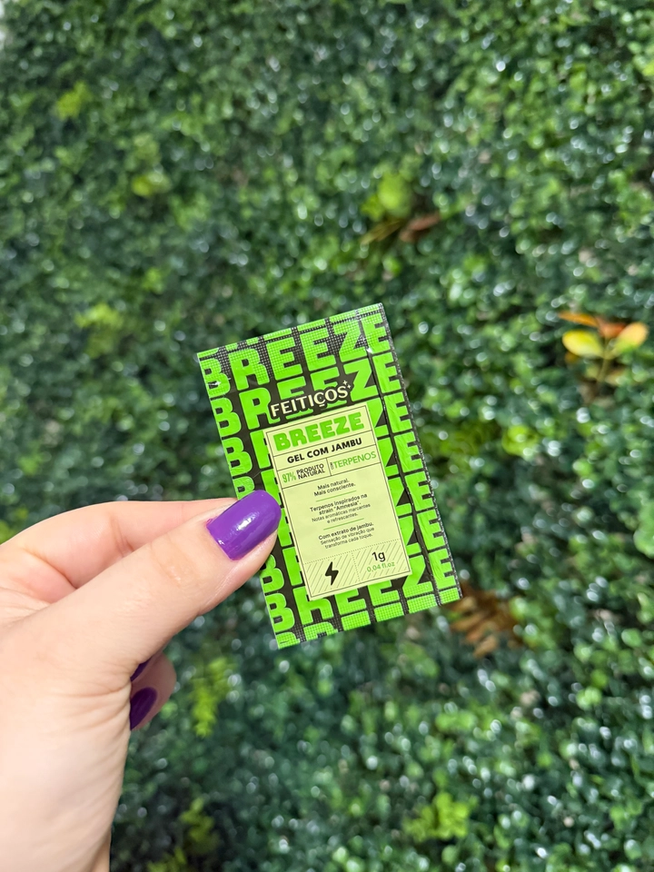SACHÊ BREEZE EXCITANTE EM GEL COM JAMBU E TERPENOS 1G 