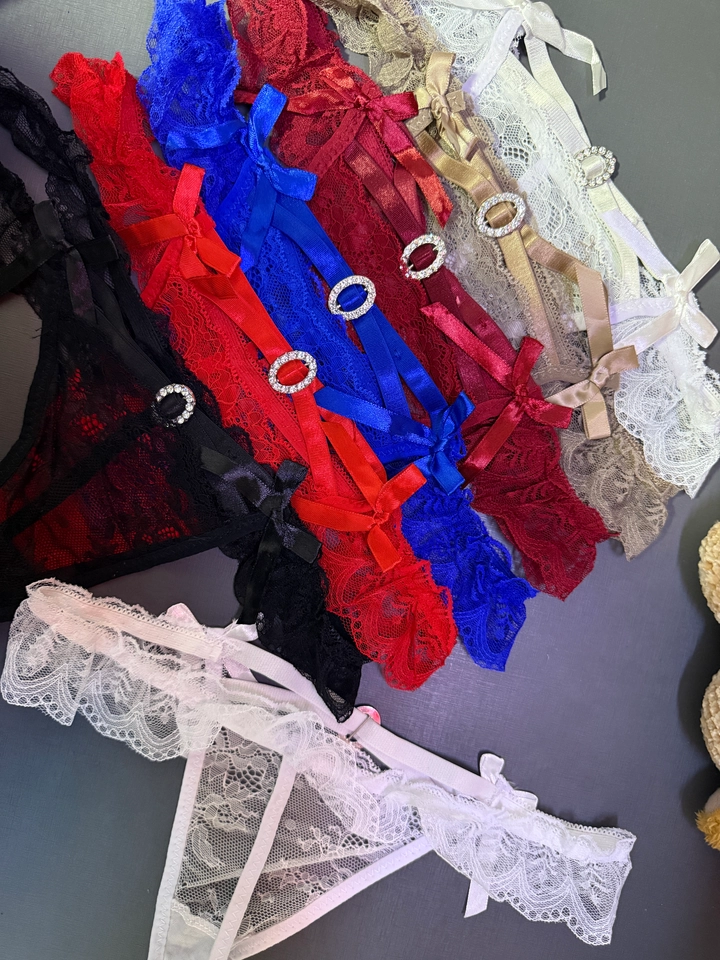 Calcinha Renda Strass - 1