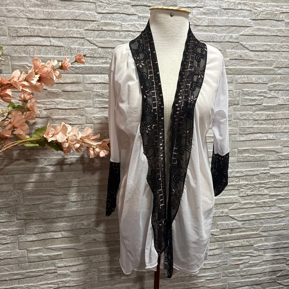 Robe Tule Branco/Preto - 1