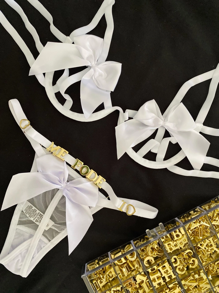 Conjunto laço branco personalizado 