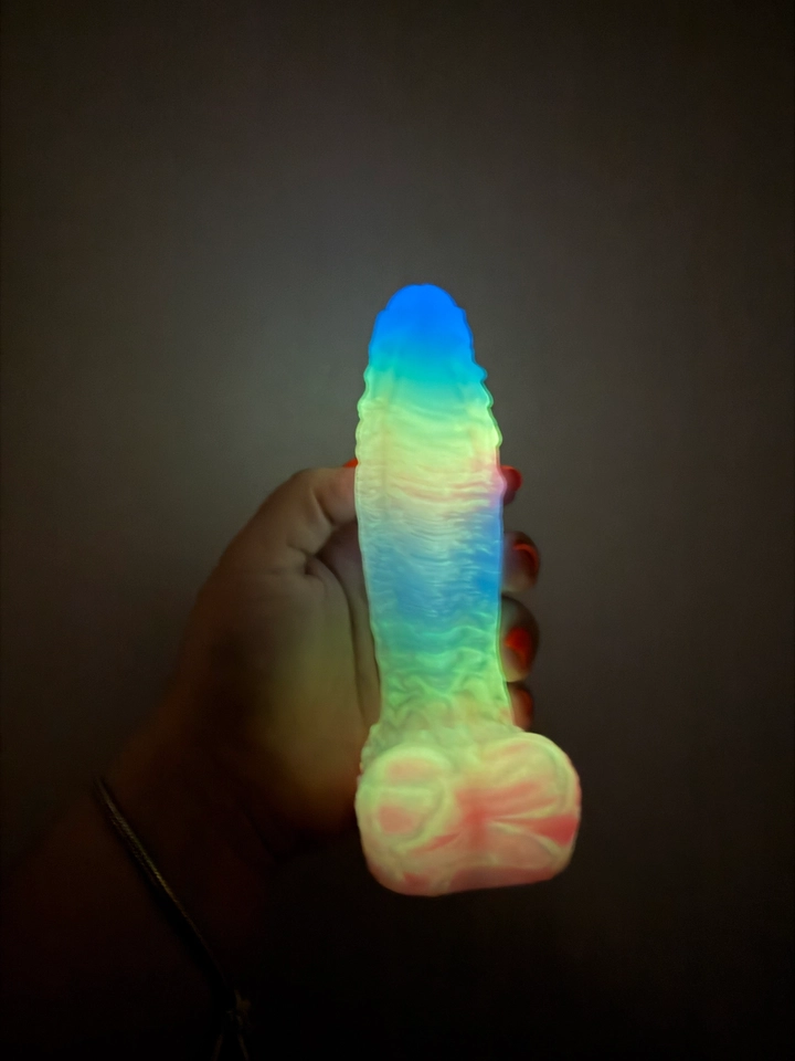 Dildo Alien Fluorescente - 14,8 x 4,0  - imagem 2